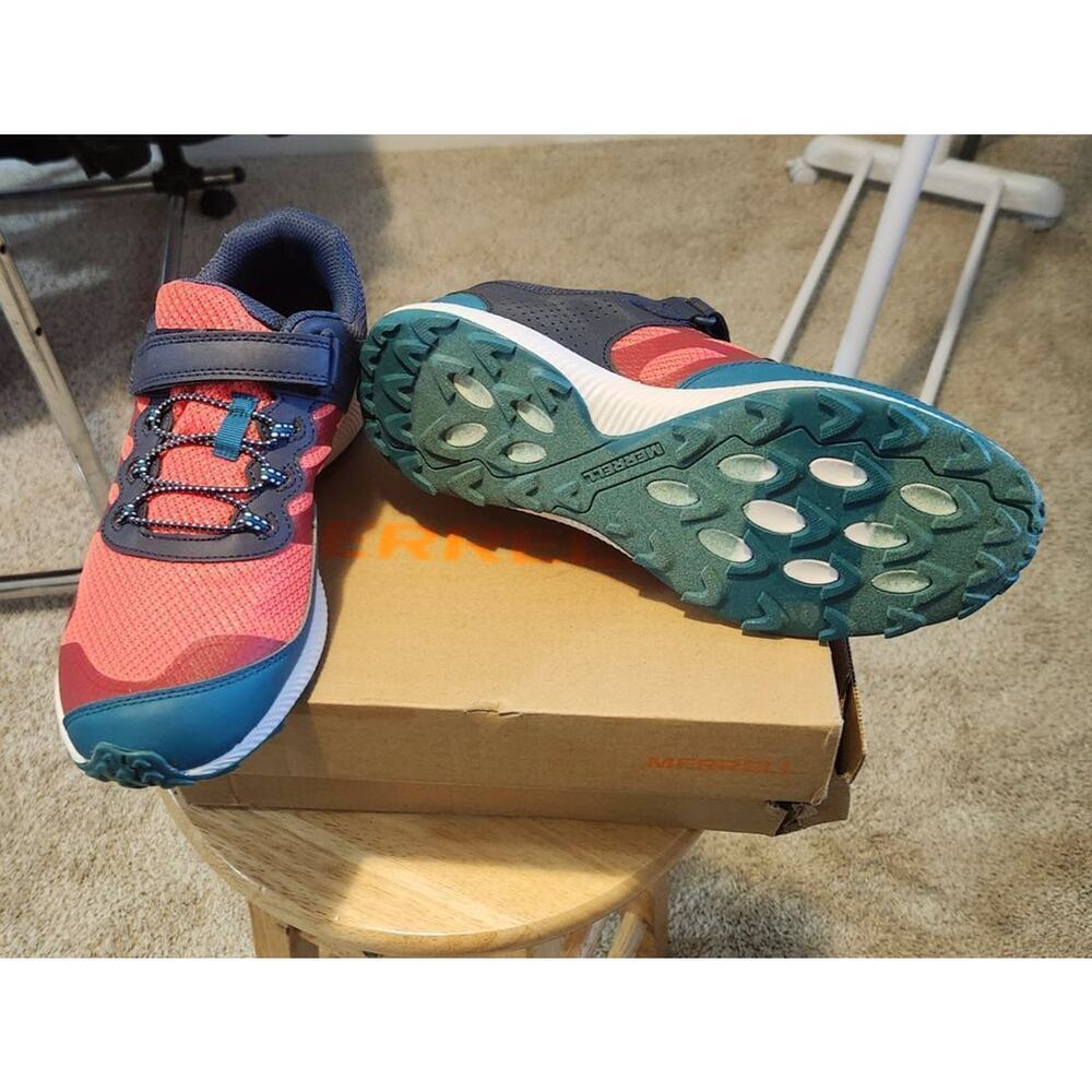 Merrell Big Kid's Nova 2 Trail Running Shoes – Size 7Y - Picture 2 of 2